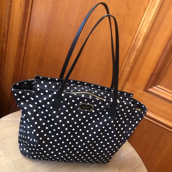 kate spade Handbags - Kate Spade K6844 Shore Street  Margareta Zip Top Tote in Polka Dot, EUC